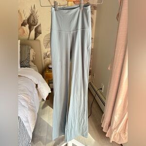 Lululemon light blue baby blue High-Waisted leggings wide leg sz 0 Guc